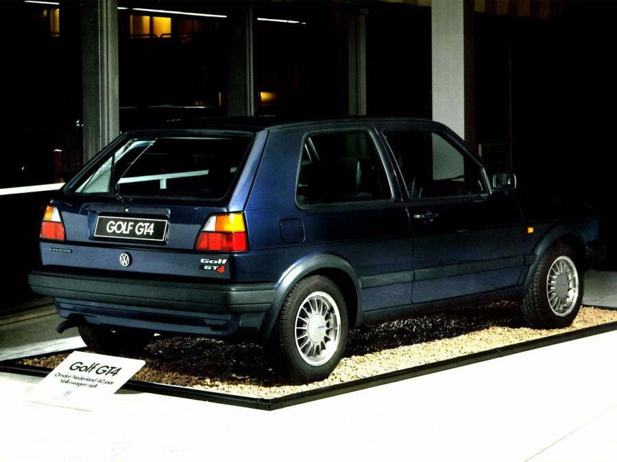  Volkswagen Golf GT4 1987 года  (фото 2 из 2)